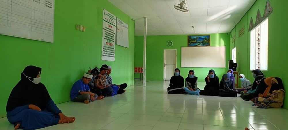 Educational Support for Orphanages During the Covid-19 Pandemic