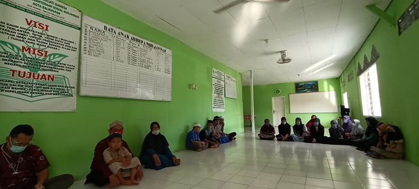 Educational Support for Orphanages During the Covid-19 Pandemic